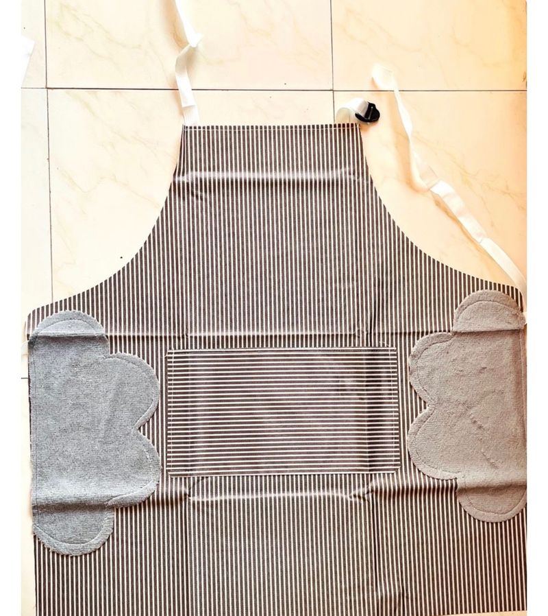 Apron New