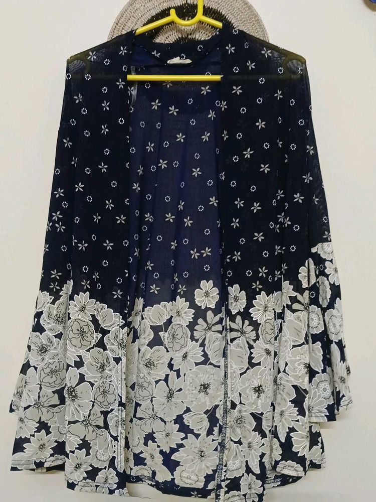 Women&#39;s Over Coat