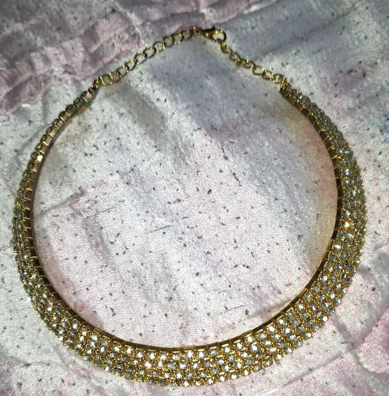 Stones Chokers
