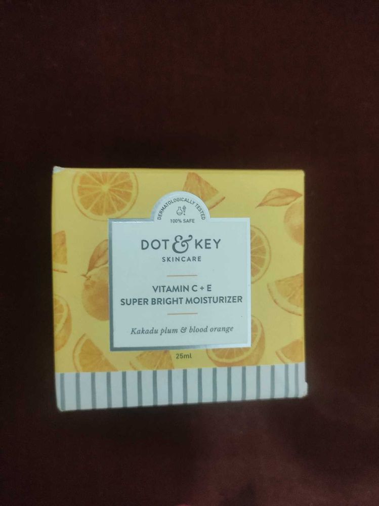 Dot &amp; Key Vitamin C Moisturizer..