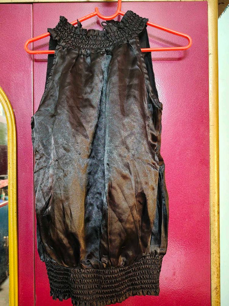 Elegant Black Sleeveless Top