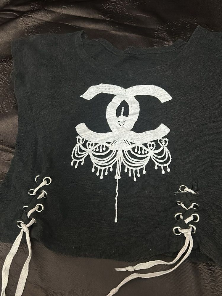 Chanel Graphic T-shirt
