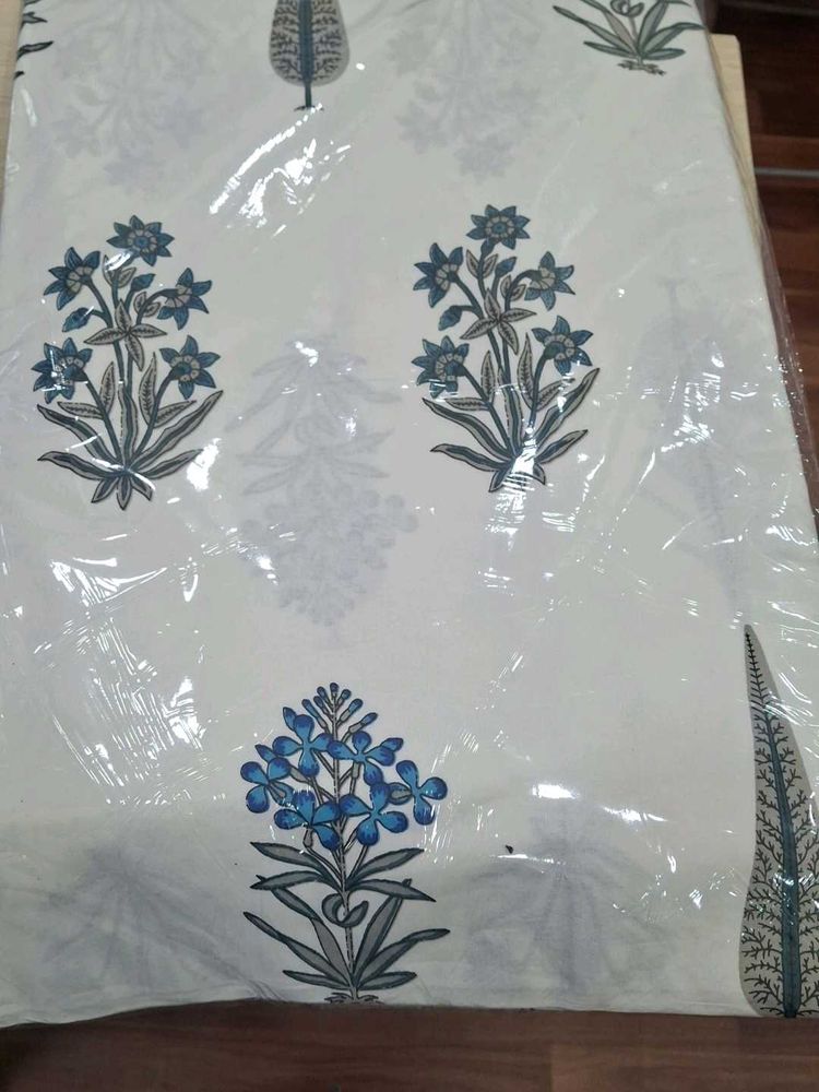 Double Bed Sheet With 2 Pillo Covers