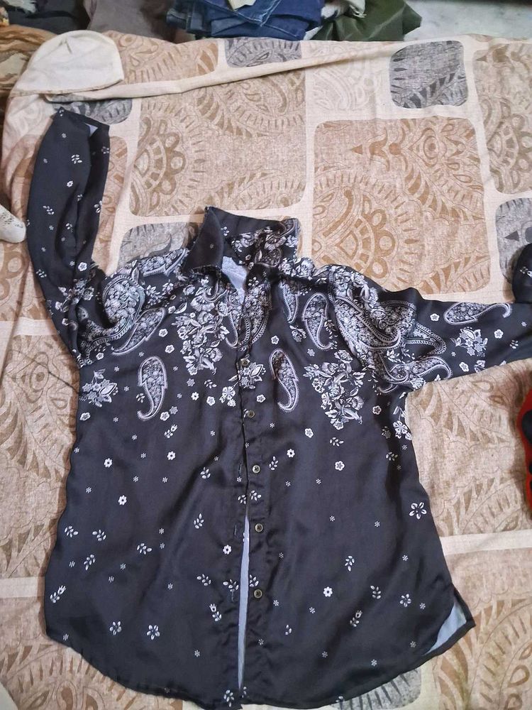 Paisley Print Button-Down Shirt