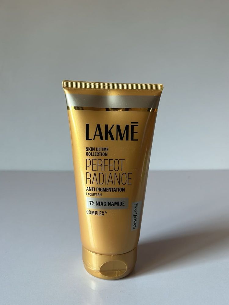 Lakme Perfect Radiance Facewash