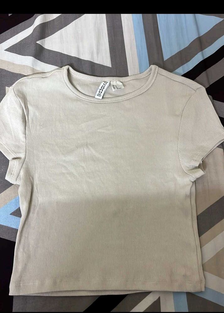 H&amp;M Beige Top