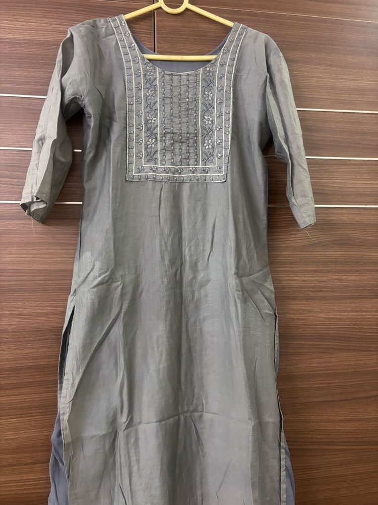 Grey Art Silk Embroidered Kurti With Dupatta