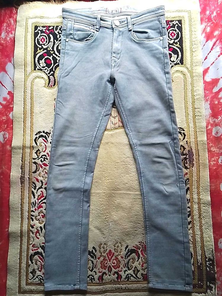 Jeans And Pants For Boys