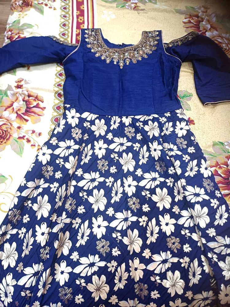 Blue Floral Kurta Set