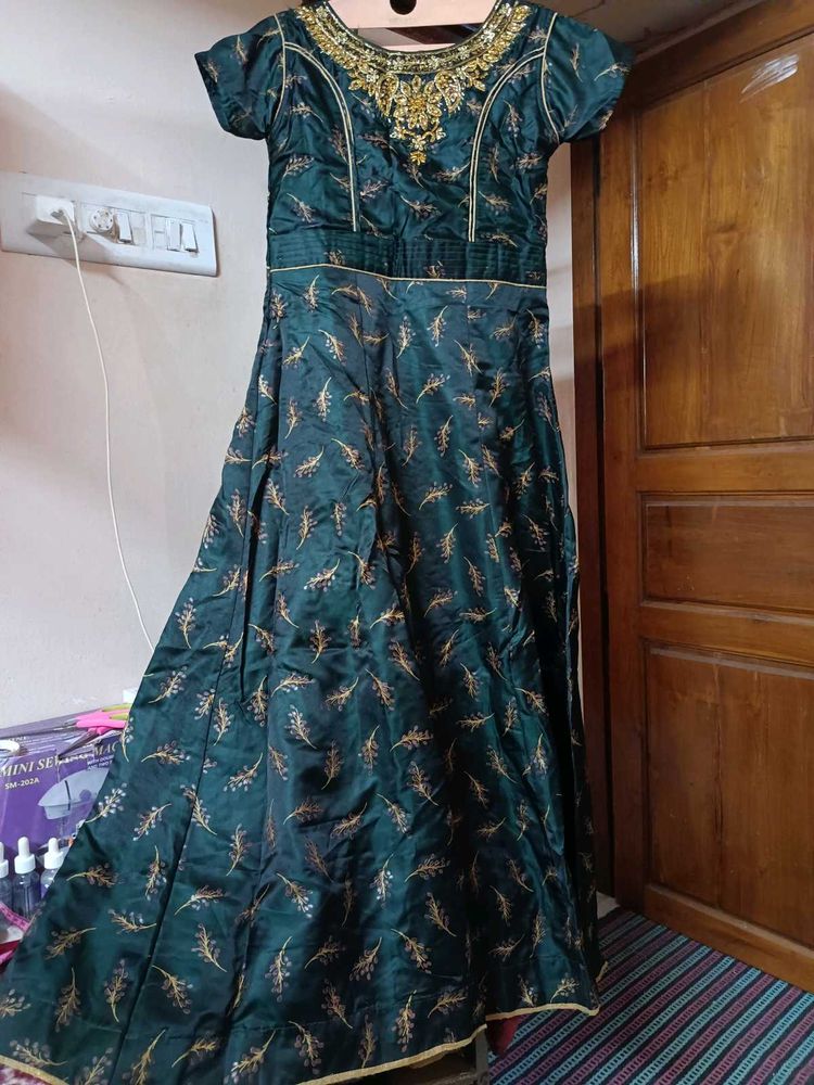 GOWN