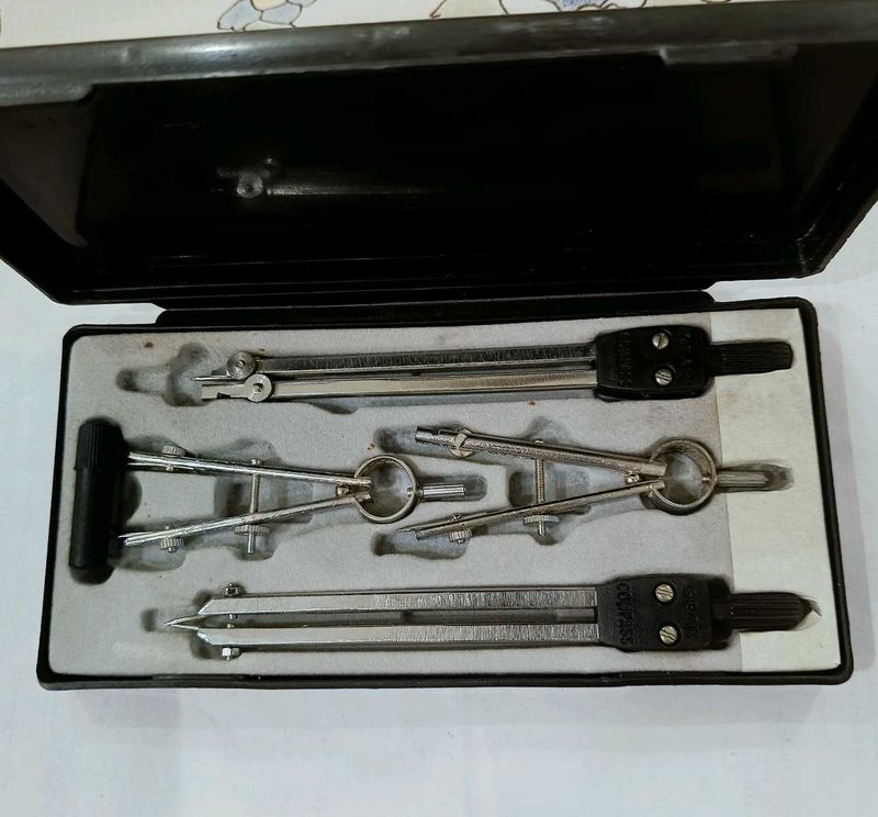 Engineering Compass Box