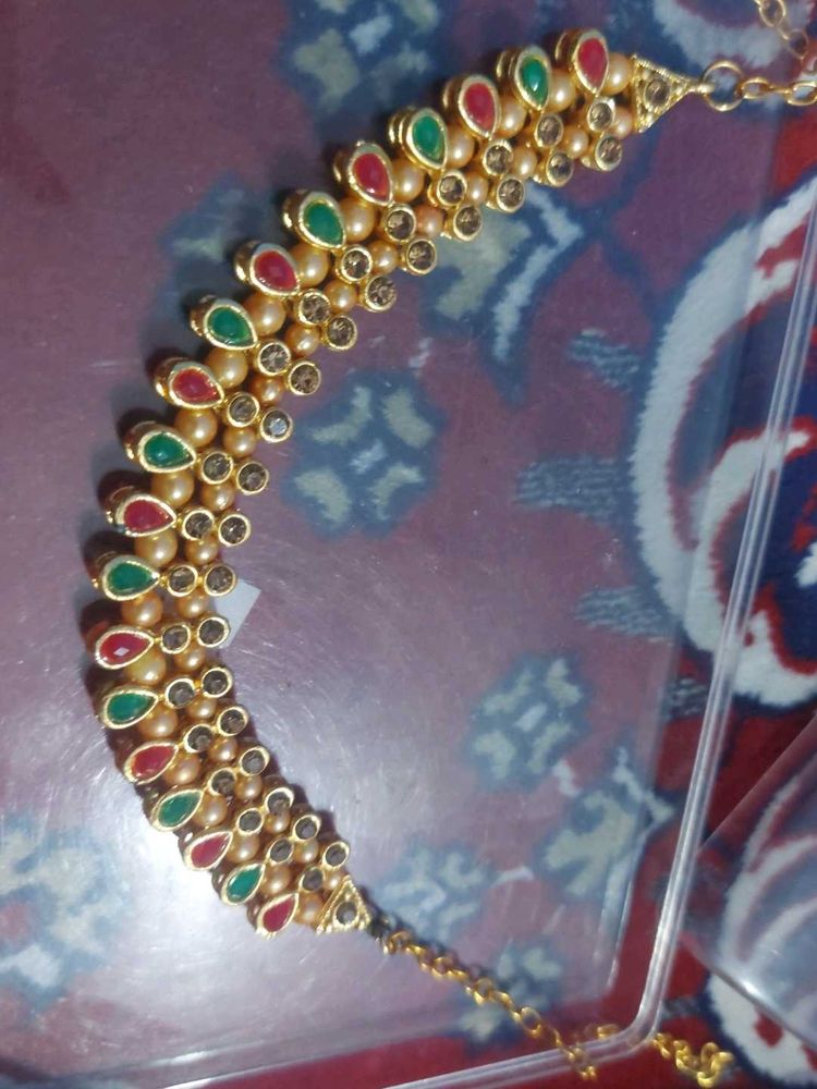 Necklace That Is New &amp; Shining