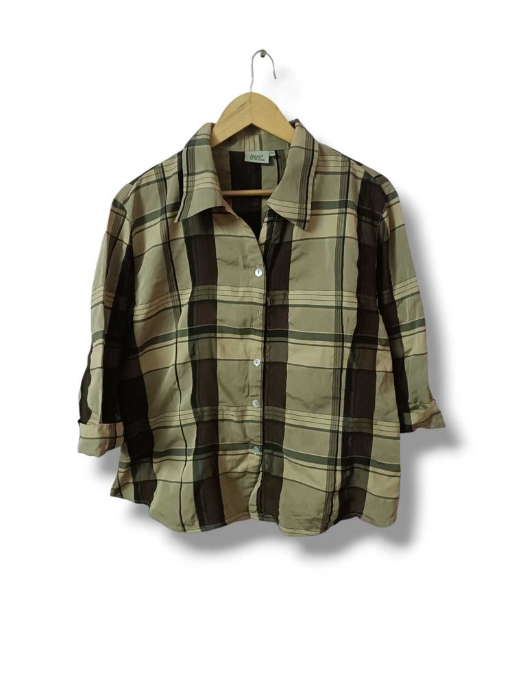 Women&#39;s Plaid Shirt
