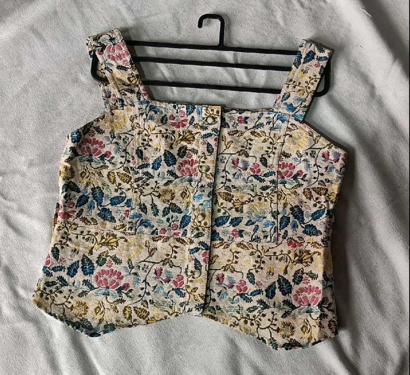 Korean Top With Belt 🎀...
