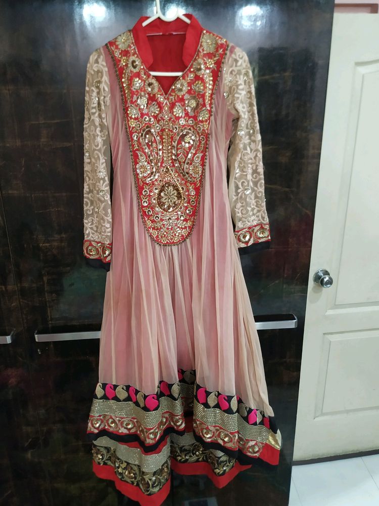 Preety Gown Long Medium Size