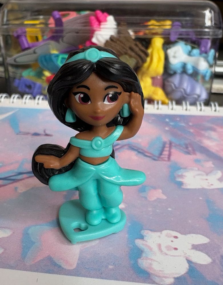 Jasmine Figurine