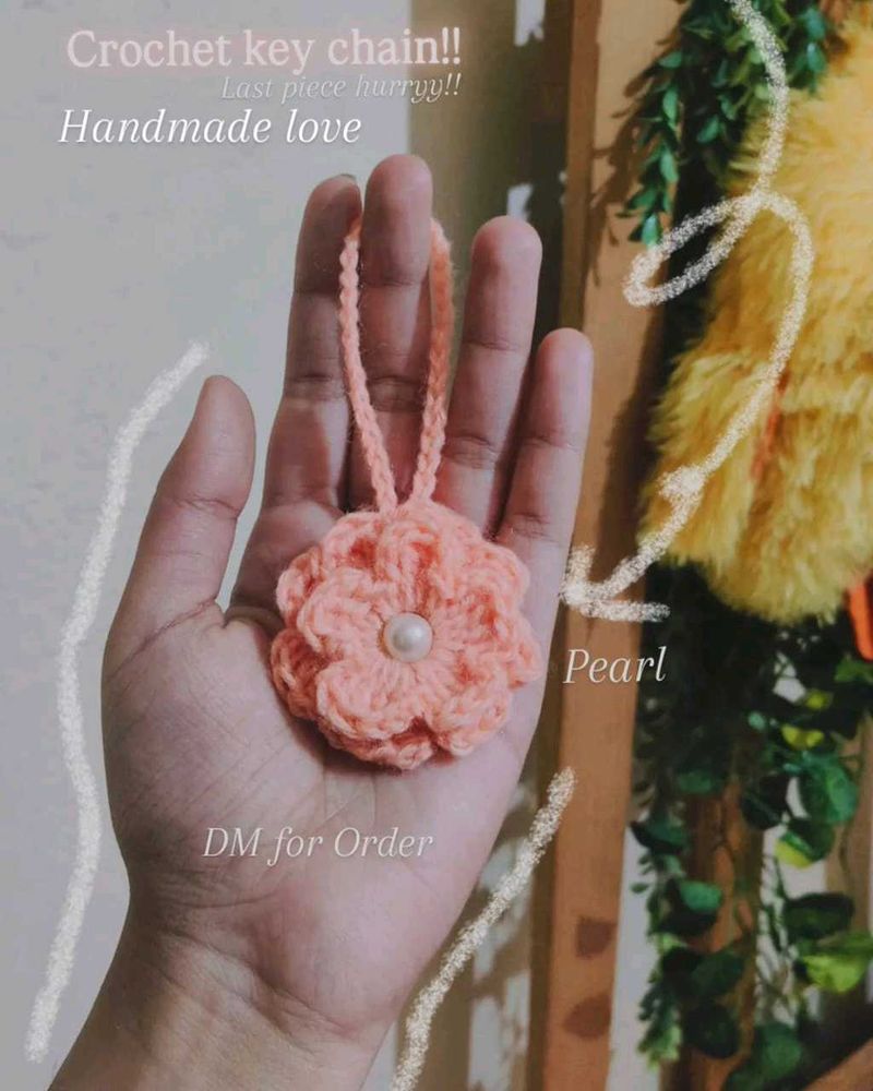 crochet keychain 🧶