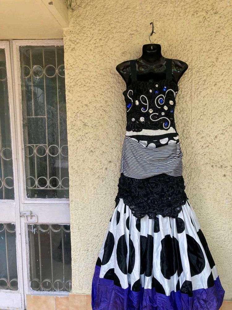 QUIRKY GOWN from LUILUI