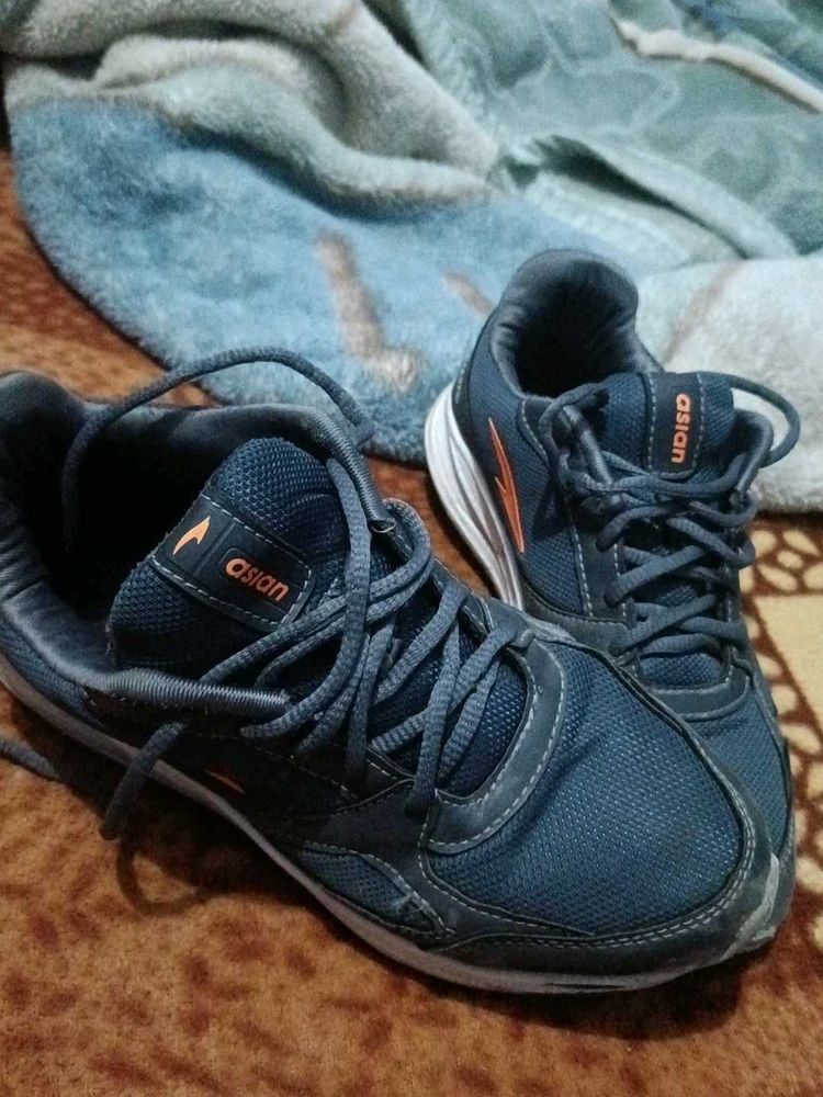 Asian Sports Shoes