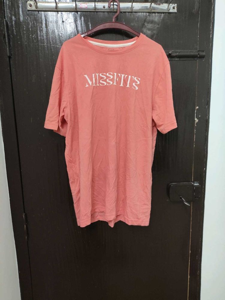 Peach &#39;Misfits&#39; Graphic Tee/ t shirt