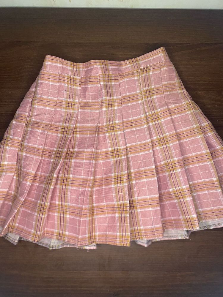 Pink Plaid Pleated Skirt