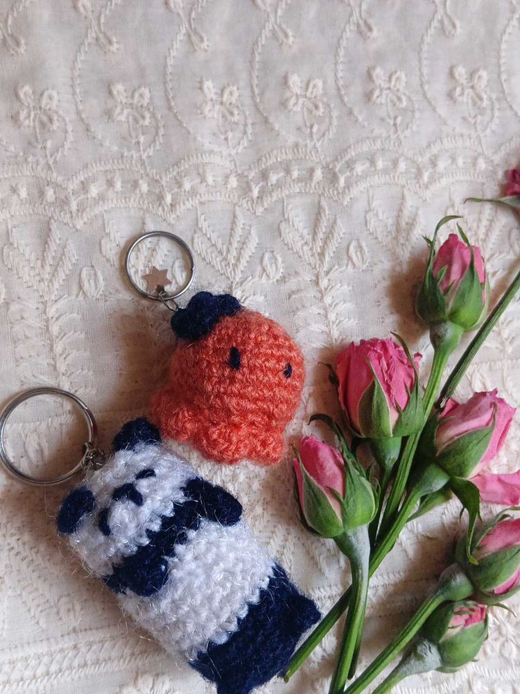 Little Bundles of Joy: Hand-Crochet Keychain 🐻🪼