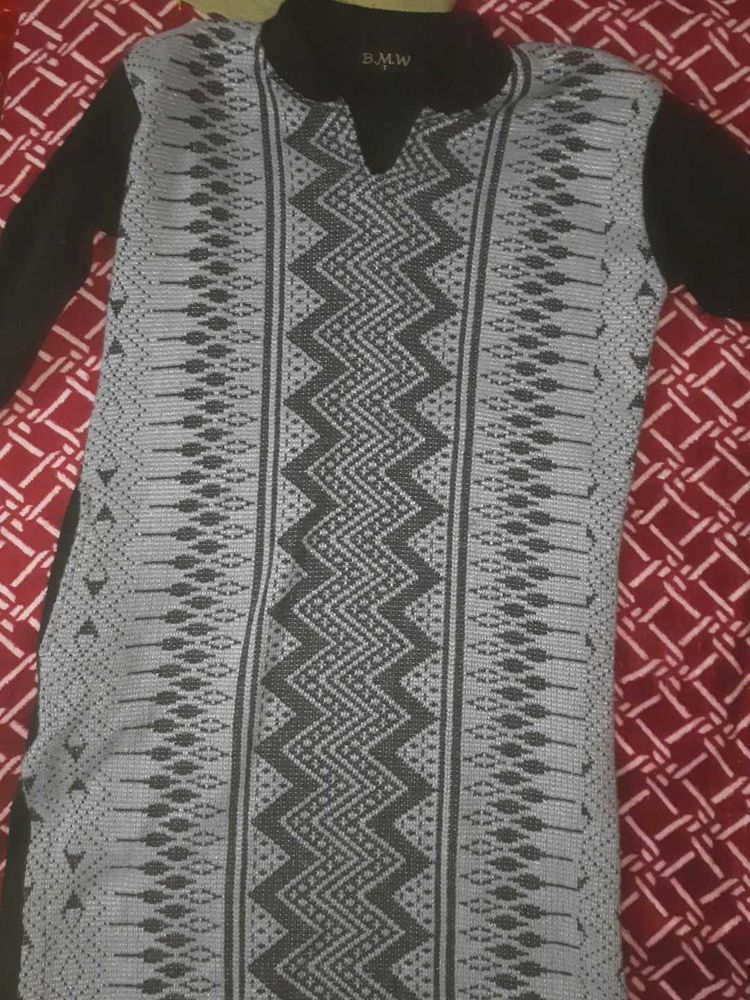Patterned Pullover Sweater