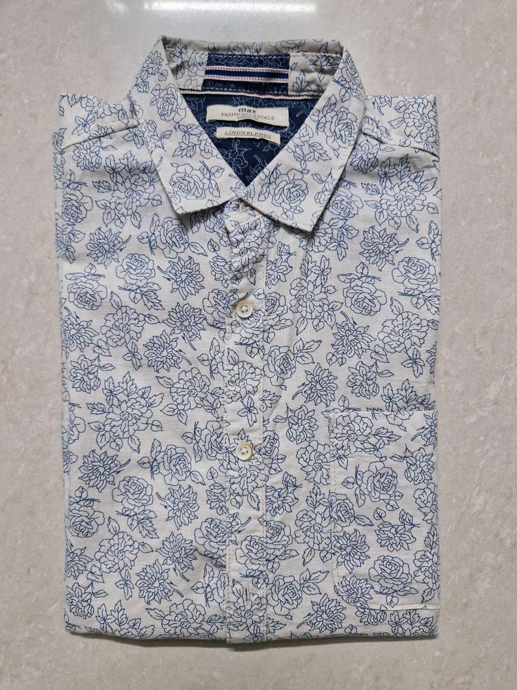 Men&#39;s Off White Printed Shirt(Size-M)
