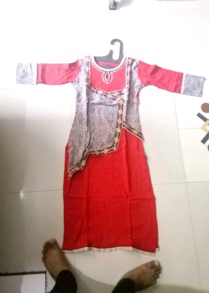 A New Daily nd Festival Use Dress