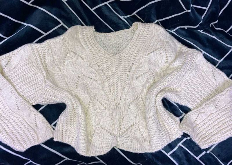 Aesthetic Crop Sweater❄️☃️