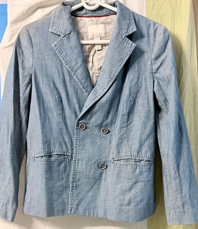 Denim Blazer - Stylish &amp; Versatile