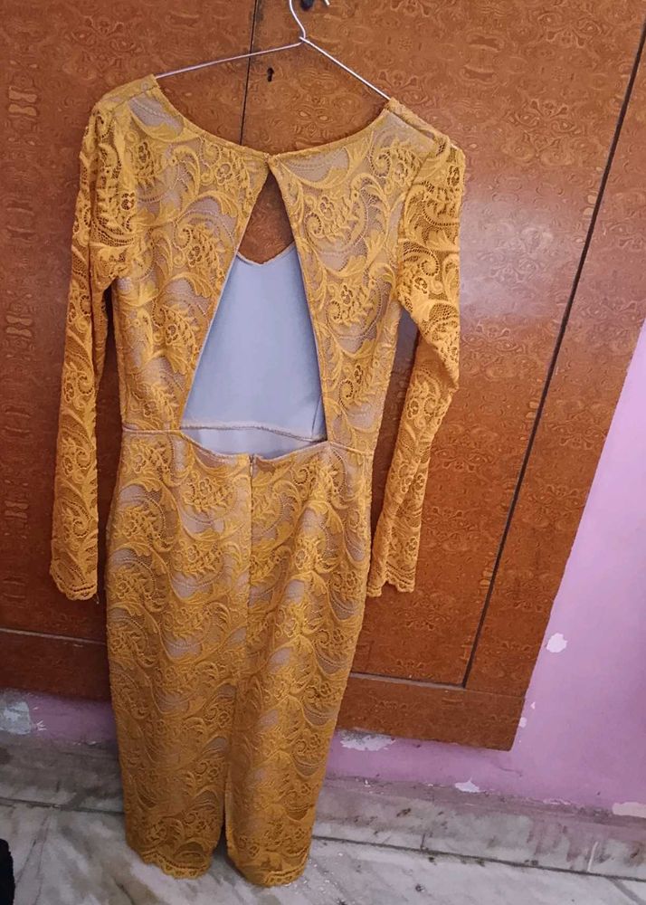 Elegant Yellow Lace Dress with back style