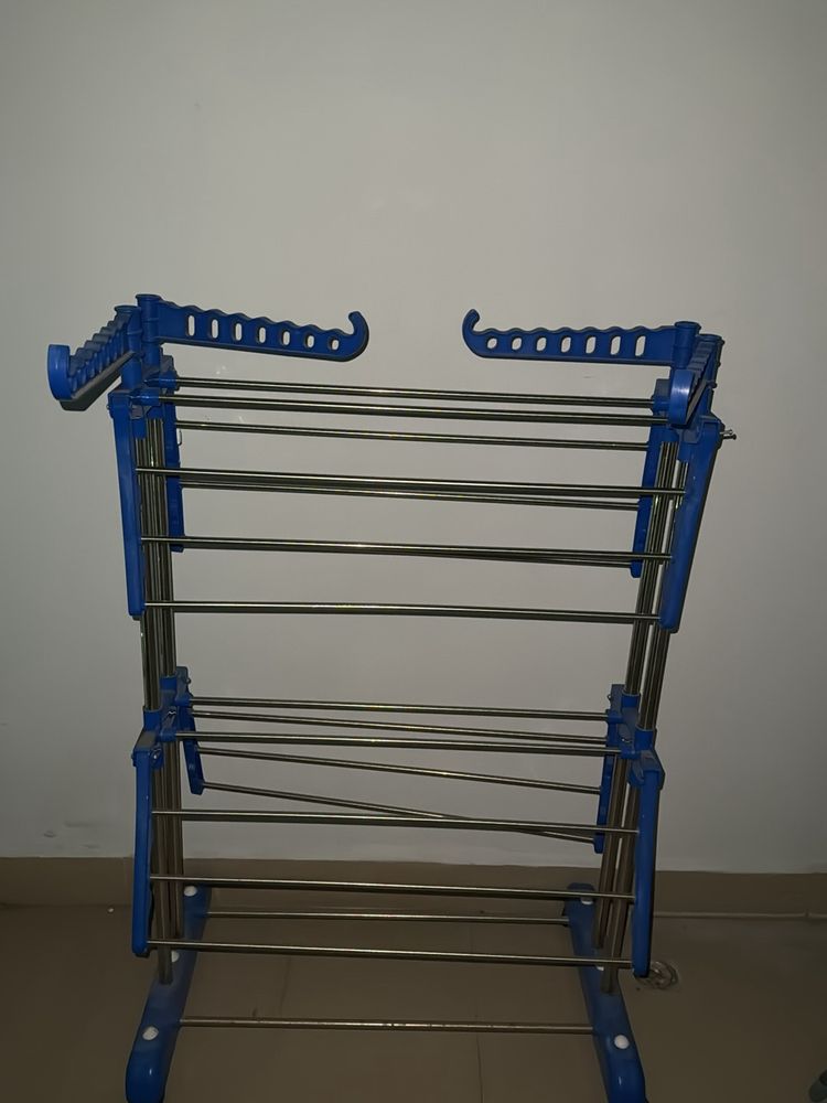 Cloth Stand