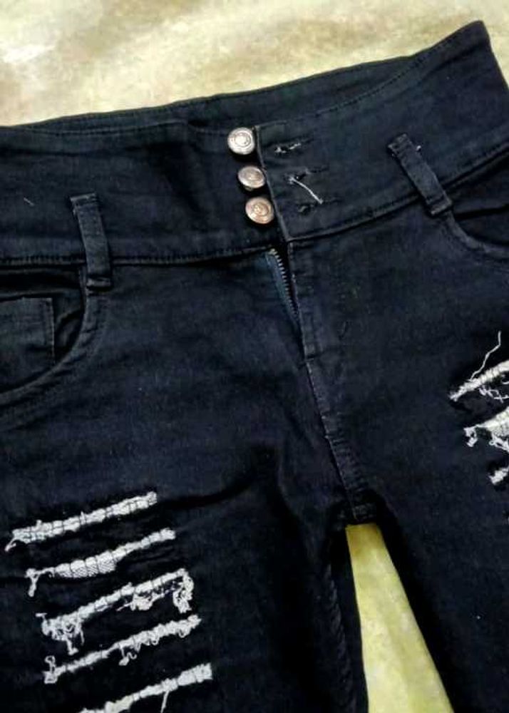 Skinny Fit Ripped Jeans