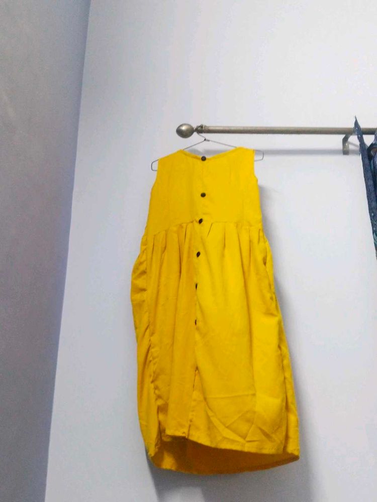 Yellow Sleeveless Button-Down Dress