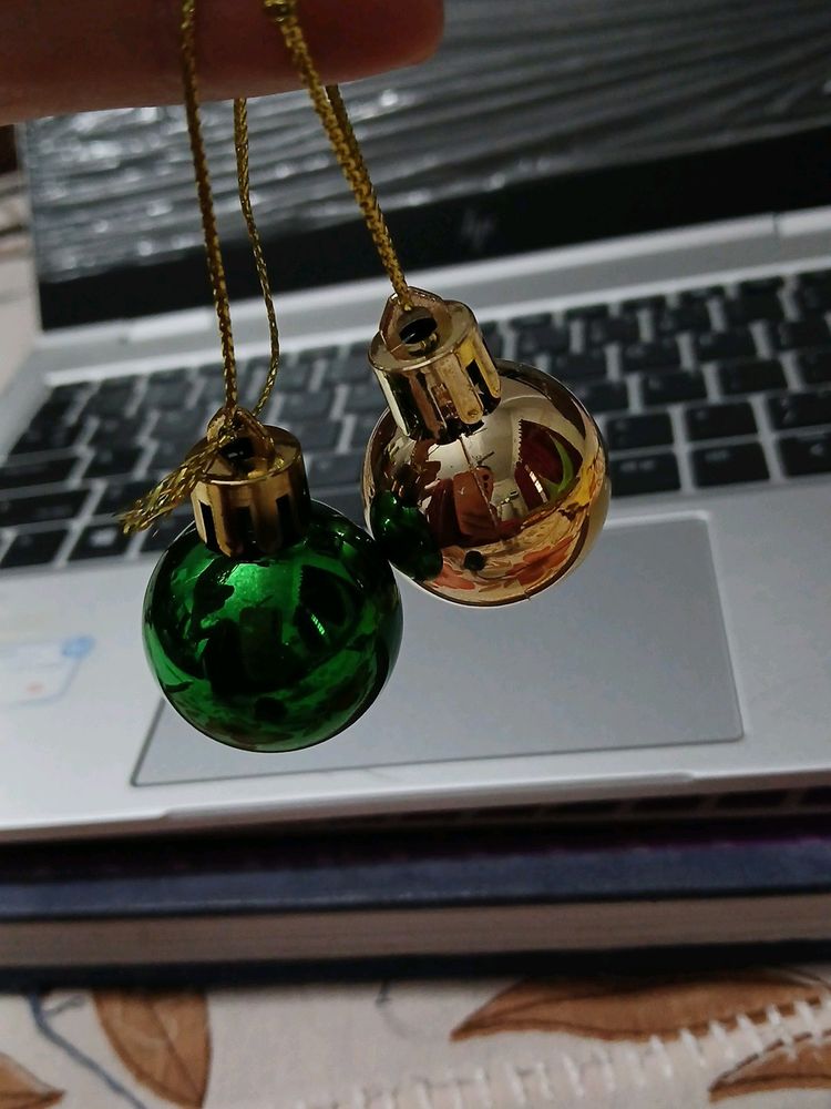 4 Beautiful  Bulb