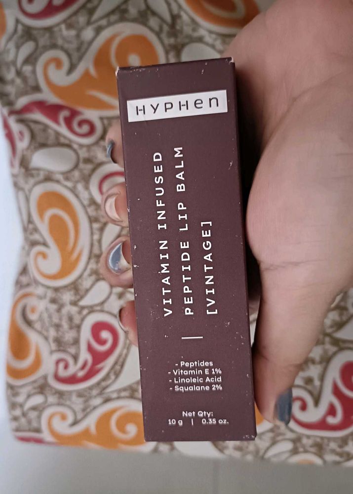 Hyphen Lipbalm
