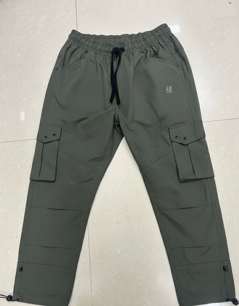 H&amp;M Olive Green Cargo Pants
