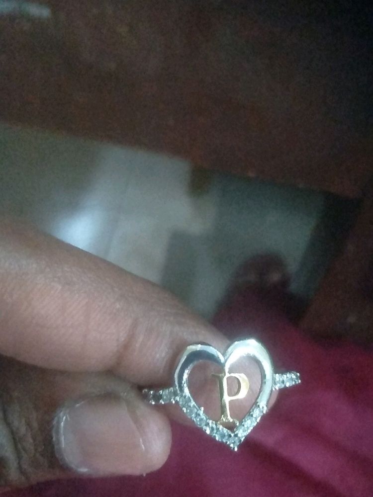 American Diamond Ring With Silver Polish
