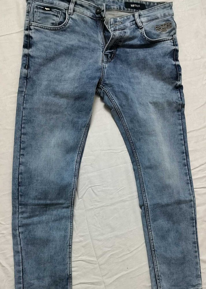 My waist has become thin so I want to sell it.
