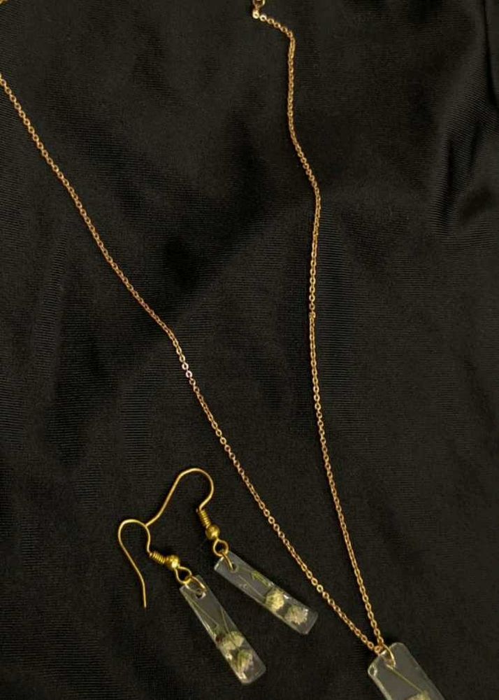 Handmade Pressed Flower Jewelry Set💗💗🫧