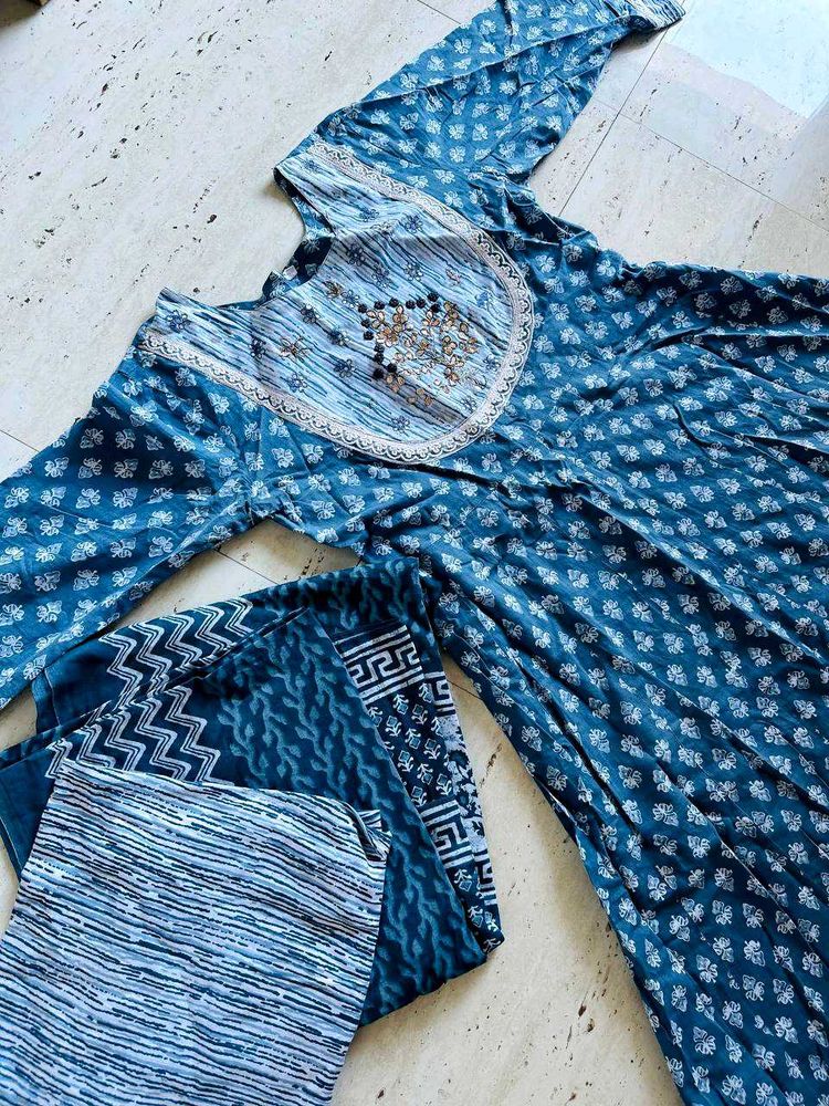 Kurti Set