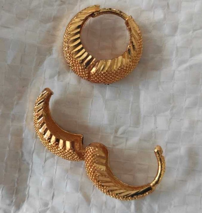 Glitter Tattoo Stickers, green &amp; Gold earrings