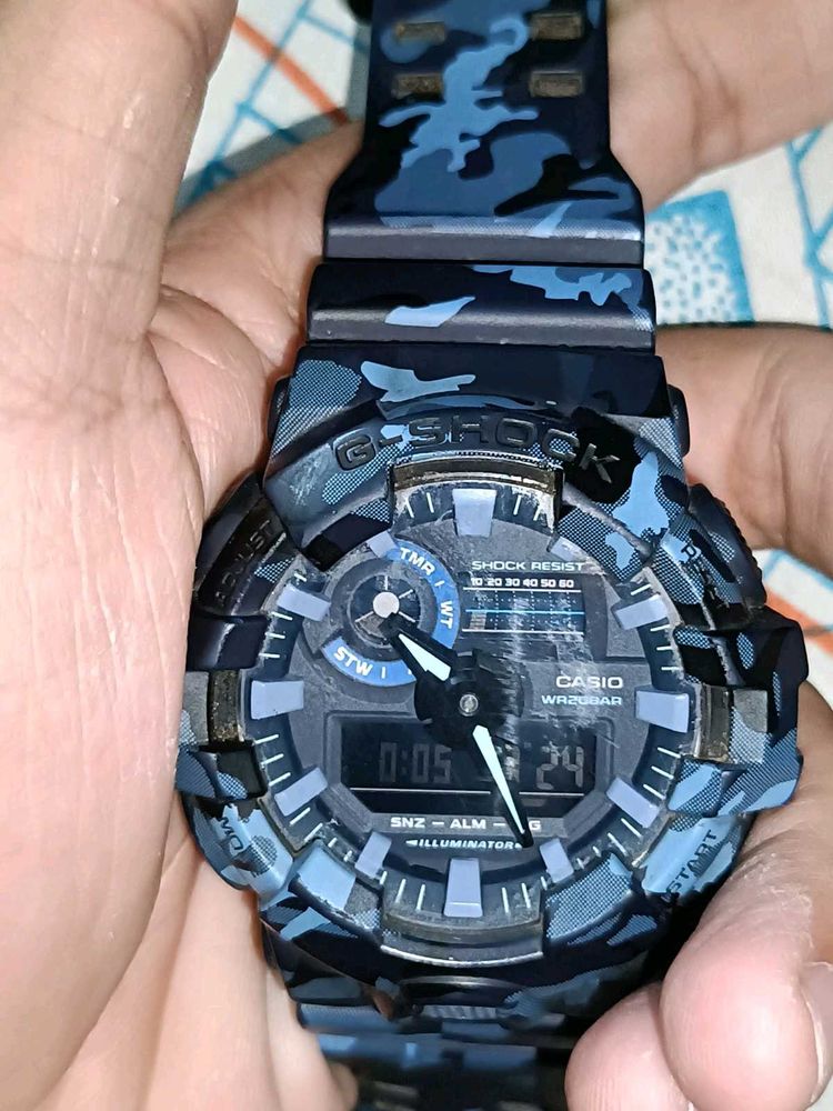 gshock Ga 700 analog+digital watch
