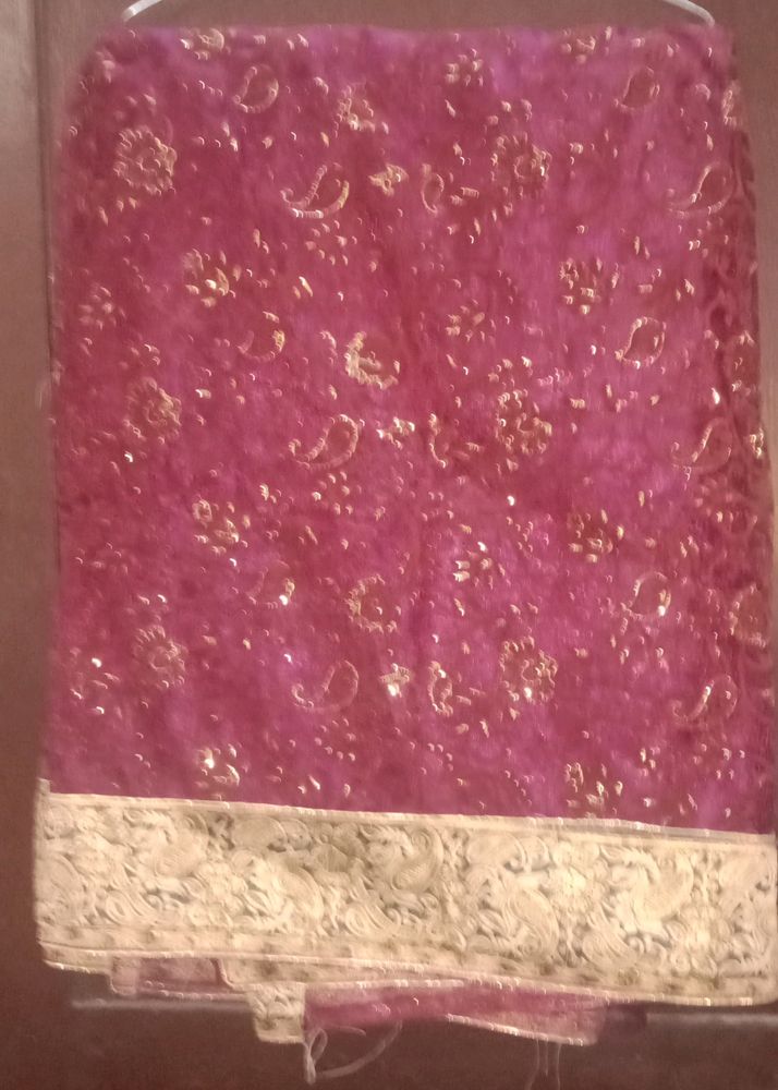 Sari 🥻