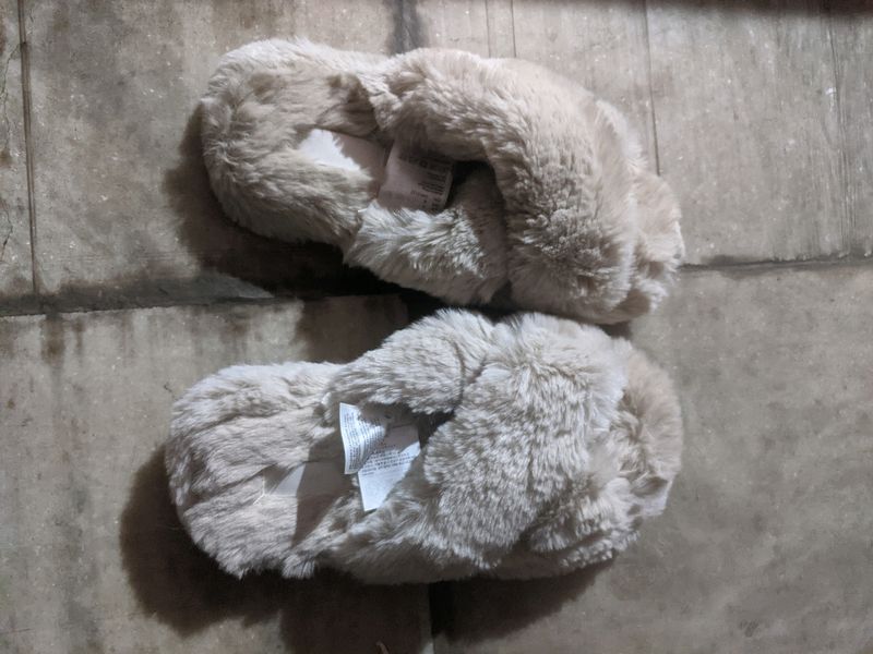 Hnm Furr Slipper
