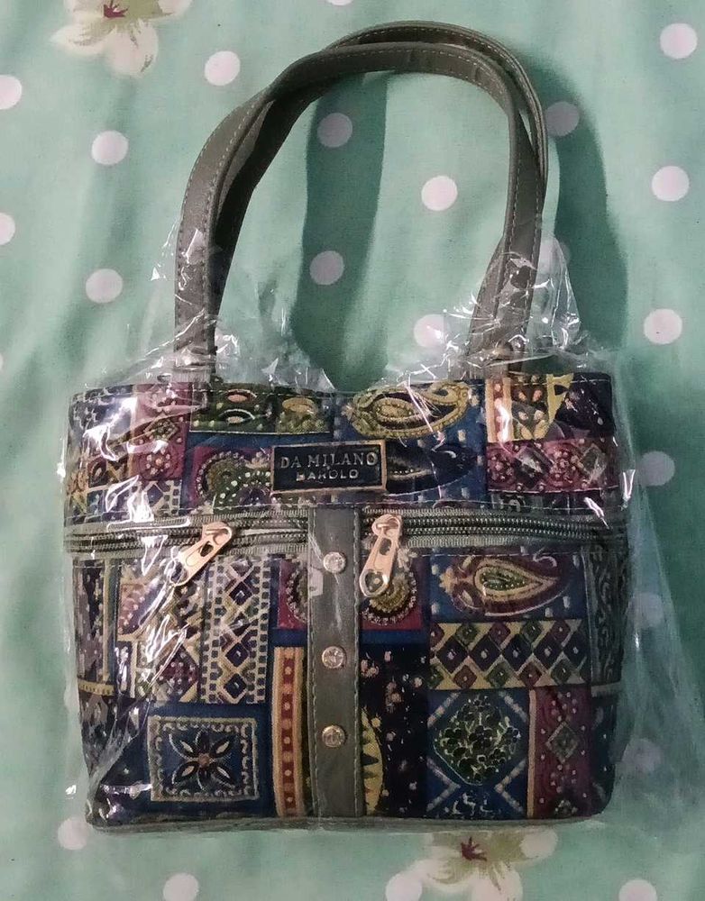 DA MILANO Handbag