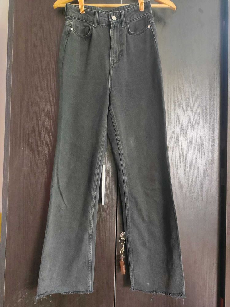 Wide Leg Cropped Jeans