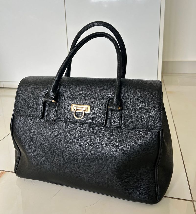 Miraggio Elegant Black Tokyo Handbag