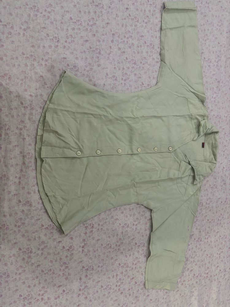 Green Shirt